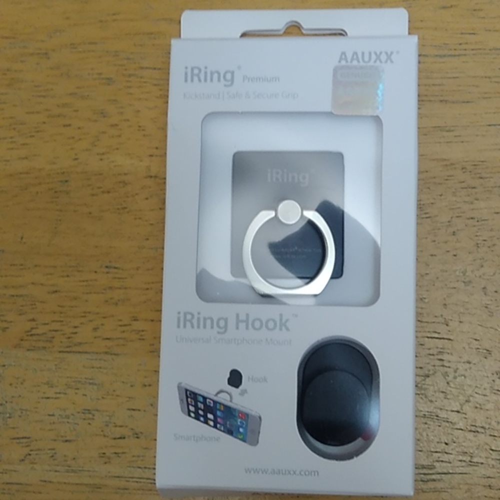 iRing Cellphone Grip and Kickstand, Black, NiB